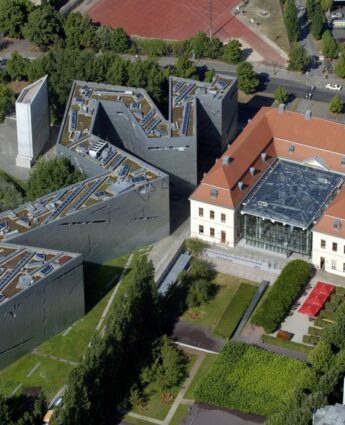 LE JÜDISCHES MUSEUM – L’ARCHITECTURE DU MUSÉE JUIF DE BERLIN