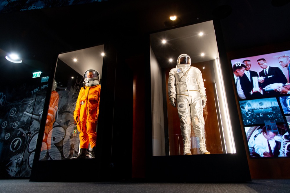 Astronaute vs Cosmonaute I Cold War Museum Berlin